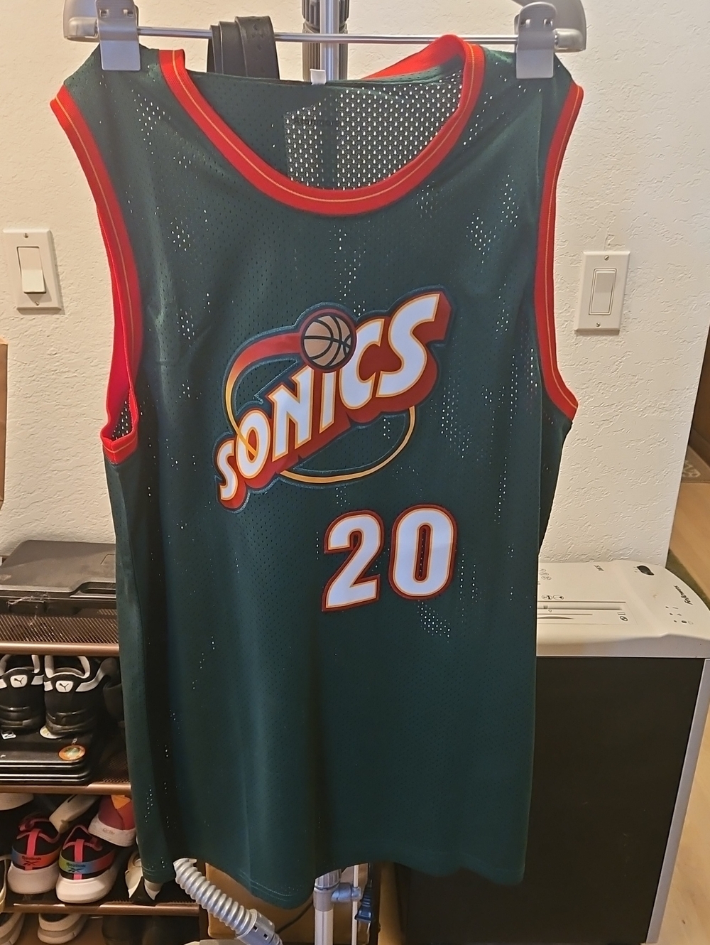 Super Sonics Gary Payton # 20 Sew.. Not Iron On 3X Jersey ( Fits Like A 2X )